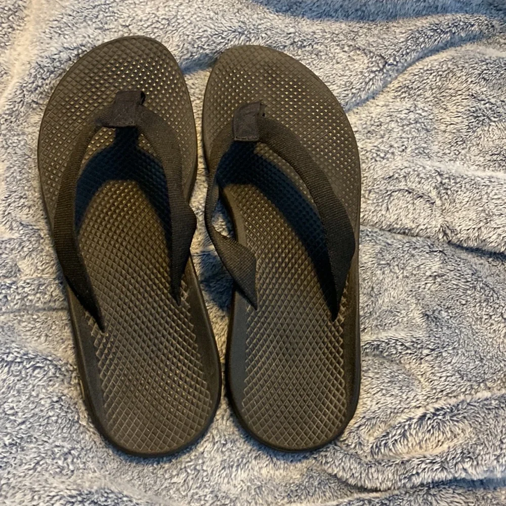 Chaco flip flops - Picture 3 of 5